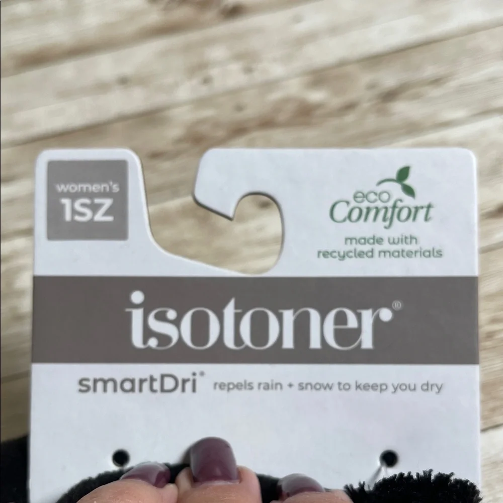 Isotoner Black Women's Gloves Retails $50‎